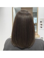 トーフ(tohf)&nbsp;透け感のあるカーキグレージュ