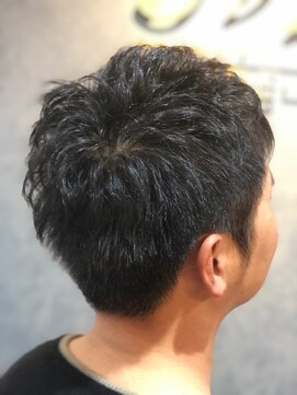 モアヘアー(MORE-HAIR) ふんわりmen'sパーマ