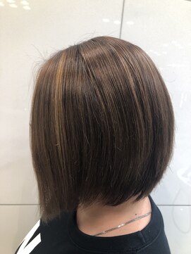 サロンドユー ベルポート本店(SALON DE U) ナチュライトボブ