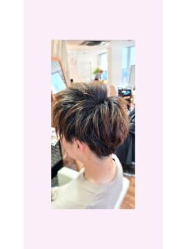 レリビー アウラ(LELiBE_'aula) メンズカット