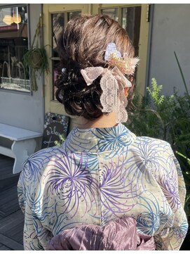 ヨナサン(Yona Saint) *+.金箔ヘア&浴衣着付け.:+