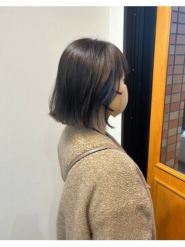 コポル(Copol) 季節の似合わせカラー×ダークグレージュ×インナーコバルト