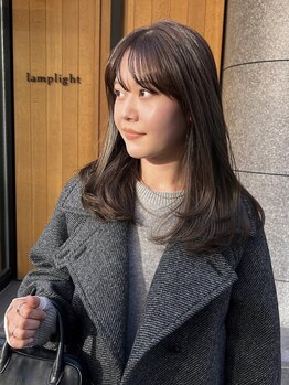 ランプライト(Lamp light)の写真/【今っぽい雰囲気をプラス＊】ロングのままでも印象を変えるレイヤーカットが人気です◎
