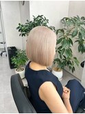 【qumu 横浜】ぱっつんボブ×ホワイトベージュ
