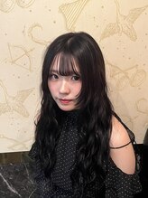 テン アヴェダ(TEN AVEDA) ロングのウェーブヘア！顔周りはレイヤーで可愛さアップ！