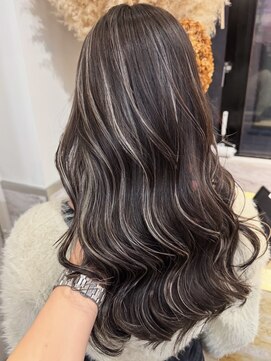 ディモアンド 表参道(Dimo&) xハイライト/イメチェン/ホワイトブロンド/外ハネボブ/美髪/