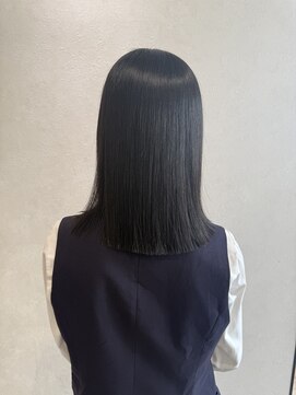 ルイマダーナ 栄店(LOUIMADNA) 自然な縮毛矯正で“毎朝アイロンいらず”のツヤ髪へ。