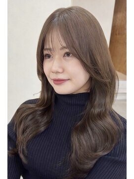 アールイー(Re:) レイヤーカット×オリーブベージュ