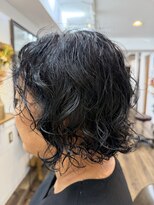 ヘアーサロン ラフリジー(Loufreasy)&nbsp;大人のウェーブボブ×動きのあるパーマスタイル