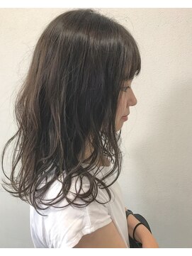 トリート 南行徳本店(TREAT) グレージュ×ミディアムレイヤー