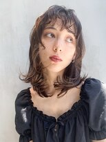 セミウエットヘア_ホワイトアッシュエアリーミディ_88217