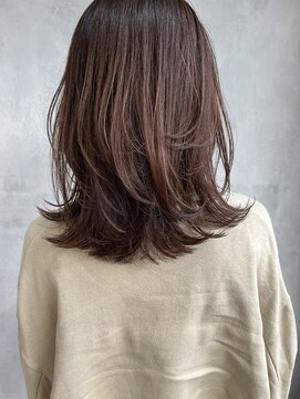 キチ(kichi.) [kichi.] レイヤーヘア×アッシュピンク