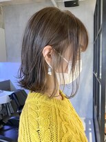 エリマ 調布(elima)&nbsp;インナーカラー/ベージュカラー/前下がりボブ/ハイライト/調布