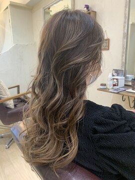 レガロヘアーデザイン(Regalo hair design) Regalo 透明感グレージュグラデーションカラー☆