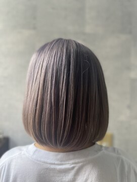 トムキャット(TOM CAT) ラベージュ