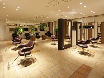 美容室 B・FESCA【ビ・フェスカ】