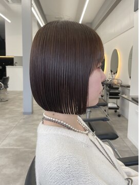 レノ 直江店(RENO) 切りっぱなしボブ／ぱつっとボブ