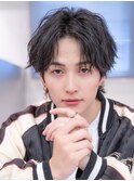 アッシュブラックマッシュパーマ刈り上げツーブロック