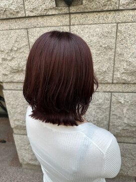 ノーム バイ アウラ(norm. by aura) ボルドーカラー/レイヤーボブ