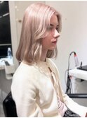 ハイトーン ケアブリーチ ペールピンク 顔周りカット 艶髪 20代