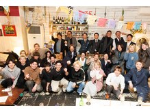 《10年以上の経験＋年間３万人以上の実績スタイリスト集団》本当に似合うメンズヘアー提案でおもてなし