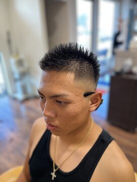 ビービードットコム/0084(BB.com/0084) ボウズヘアからのバチイケフェードスタイル