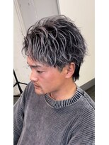 リップス 吉祥寺アネックス店(LIPPS)&nbsp;ホワイトシルバーアッシュかき上げショート