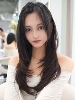 ウィーニード 名古屋(WENEED)&nbsp;纏うだけで“格”が上がる『ワンホンレイヤー』