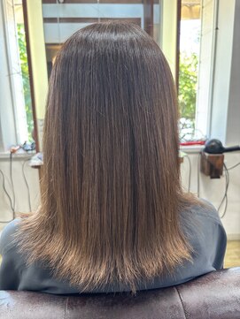 アローズ(arose) ベージュ系カラー