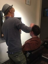 ヘアアンドメイク フルール(FleuR)