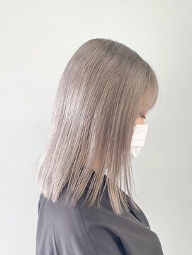 ブローチ(brooch) クリアグレージュ　ケアブリーチ　静岡　草薙