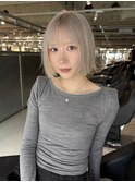 ホワイトベージュ◎×ボブ
