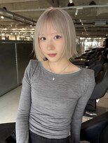 キルトプラスリム(Qilt+LIM)&nbsp;ホワイトベージュ◎×ボブ