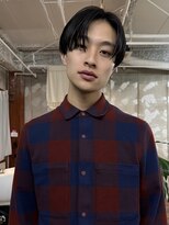 イシ(isi) センターパート/メンズカット/門真/眉毛カット/メンズ