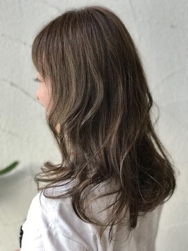 フルハウス (Full house HAIR DESIGN) 『スロウ』アッシュ×モノトーン