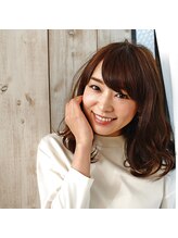 《トップスタイリスト 宗形》　　マダム　大人世代、上質スタイルはお任せ♪