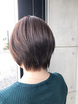 ヘアーアンドネイル ガレージ(GARAGE) 美革ストレート ショートボブ