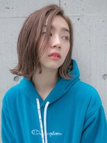 ルティア(Lutia) 外ハネショートボブで甘辛に☆