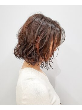 エイム ヘアメイク 横川店(eim HAIR MAKE) 切りっぱなしボブ×スパイラルパーマ