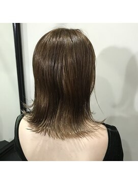 ケイト(kate) 【Kate 大宮】毛先外ハネ×ベージュカラー