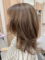 トゥエンティ(twenty)&nbsp;ウルフカット×レイヤー