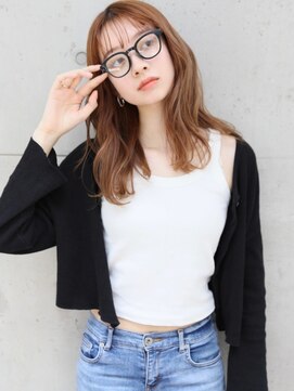 ロエナ(ROENA) ふんわりセミロング