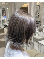 ティエル(TieLu)&nbsp;外ハネ　ラフカール×グレージュ