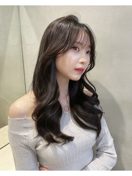 グロー 大宮(GLROW) □ 韓国大宮顔周りレイヤーカットヨシンモリくびれ巻き