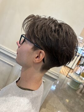 シャンプーボーイ セントラル 博多(SHAMPOO BOY central) 刈り上げマッシュ