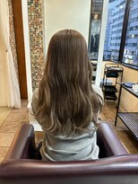 オーガスト ヘア ネイル(AUGUST hair nail)&nbsp;ヘーゼルベージュ／ブリーチ1回～／横浜／ハイトーン