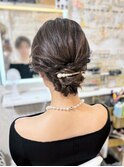結婚式 二次会 お呼ばれ アップスタイル×パールアクセ