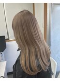 ミルクティーベージュ
