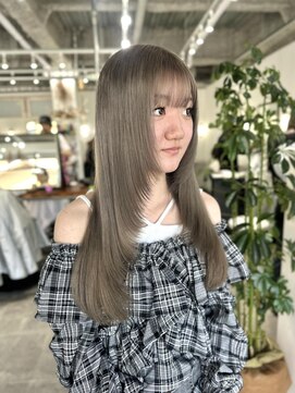 ホリー(HOLLY) レイヤー×グレージュ