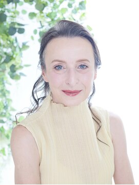 アガール 黄金比ヘアメイク